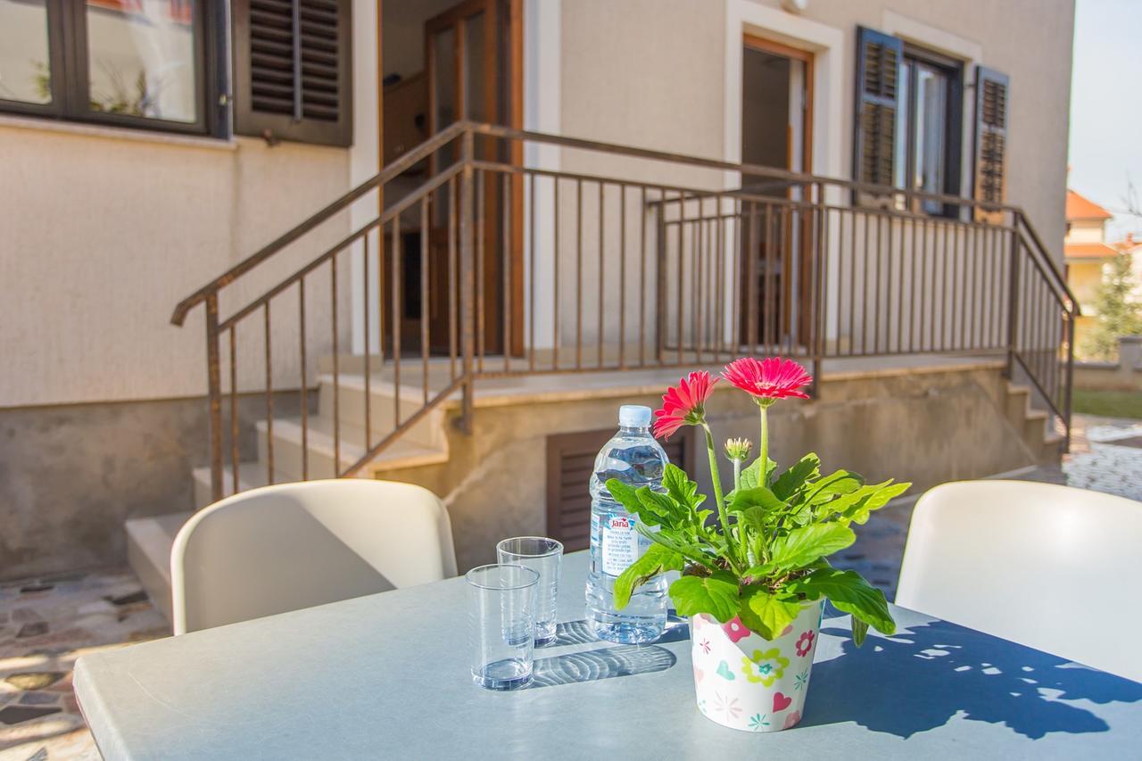 Punta B Hotel Porec Exterior photo